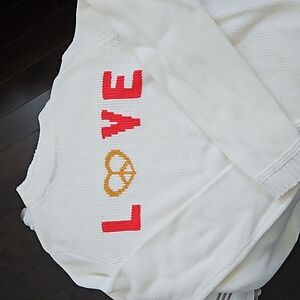 NWOT 525 America Love Sweater